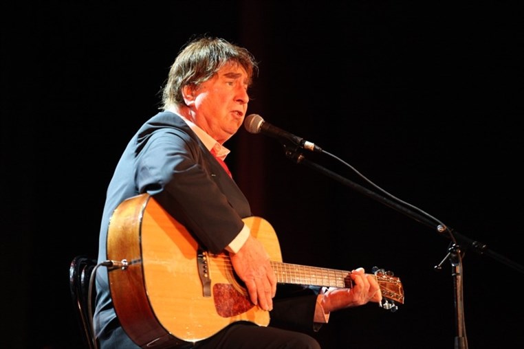 Bernard Sauvat Au Casino Du Liban